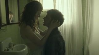 Rose Leslie – Honeymoon